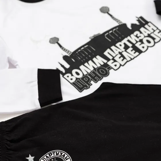Pidžama sa svetlećim elementima Partizan